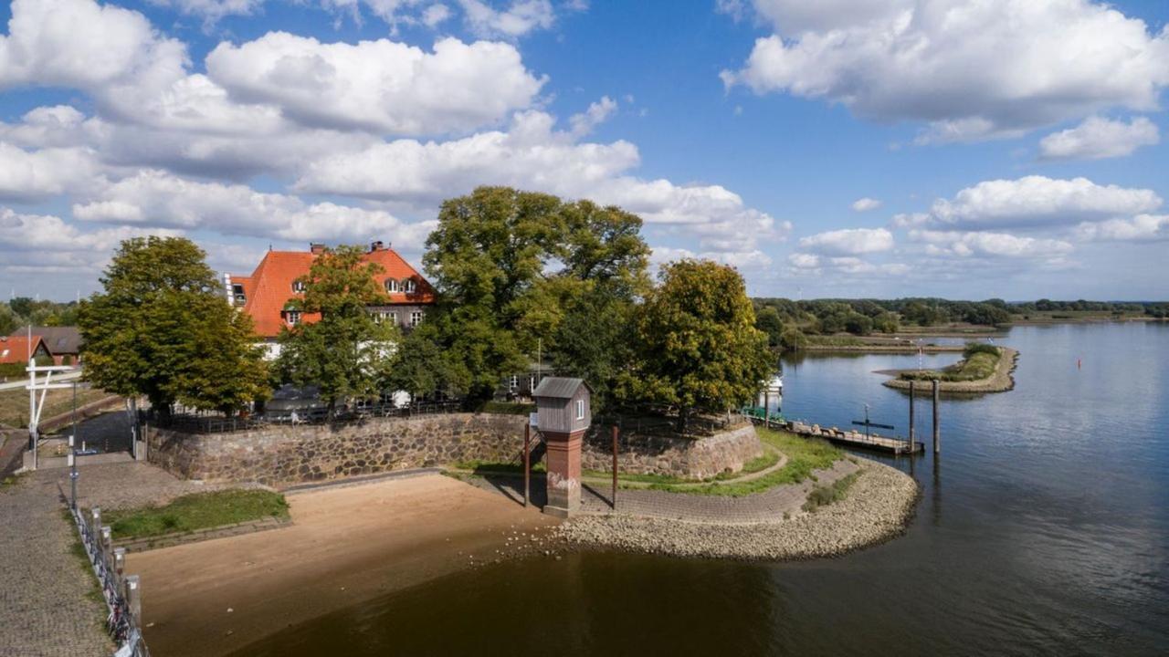 Отель Traditionshaus By Zollenspieker Faehrhaus